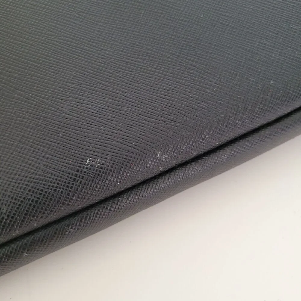 Kate Spade Black Solid Universal Laptop Slim Sleeve Pouch Zip‎ 13